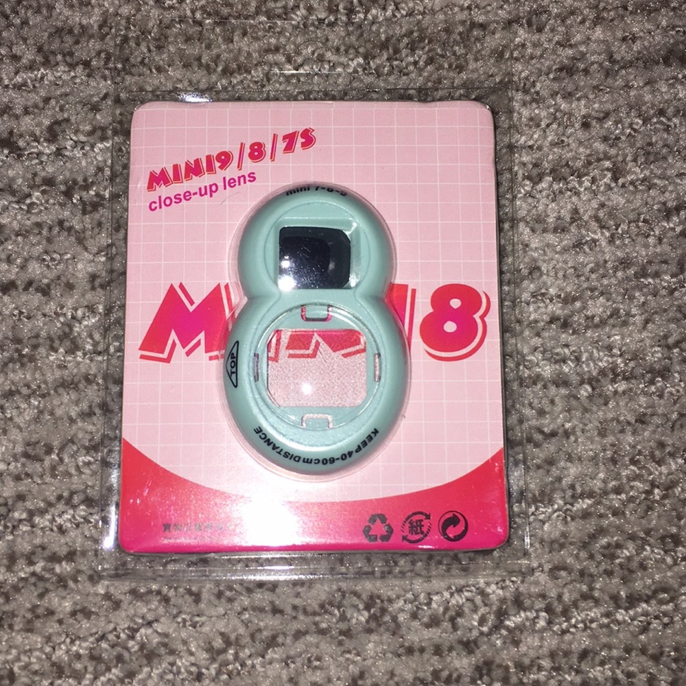 NWT Close-up lens for Poleroid Mini 9/8/7s